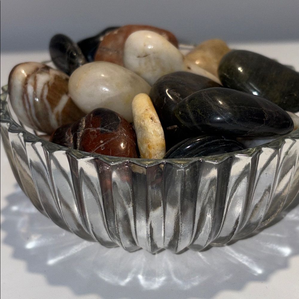 Assorted Polished Stones - Picture 7 of 8
